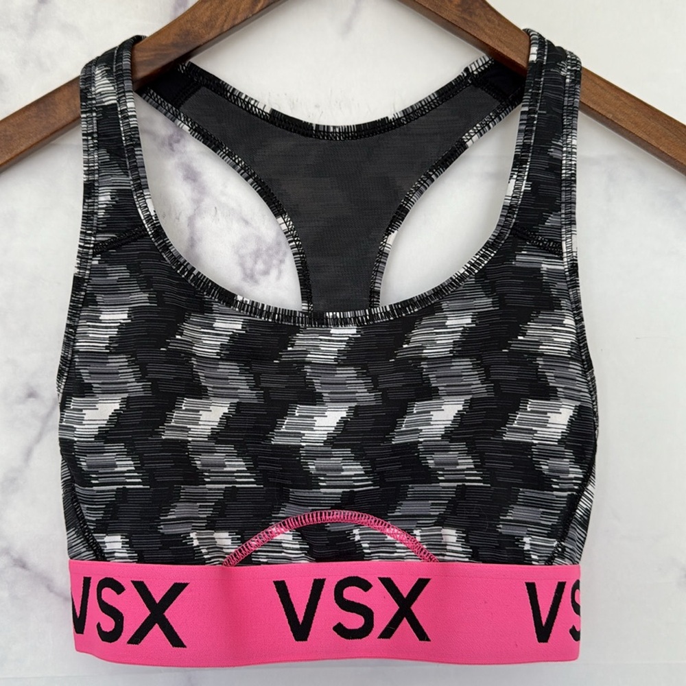 VICTORIA’S SECRET VSX Player Shorts & Sports Bra Set Black White Pink - Picture 4 of 14